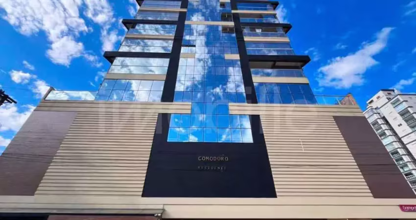 Apartamento com 3 quartos à venda na Avenida 276, 385, Meia Praia, Itapema