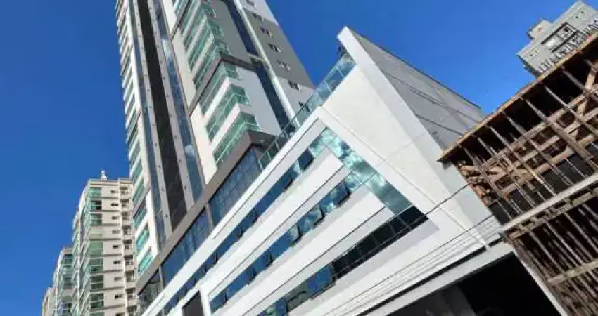 Apartamento com 3 quartos à venda na Rua 232/234, 485, Meia Praia, Itapema
