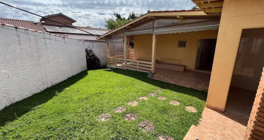 Casa para locação em atibaia, vila esperia ou giglio, 3 dormitórios, 1 suíte, 2 banheiros, 2 vagas