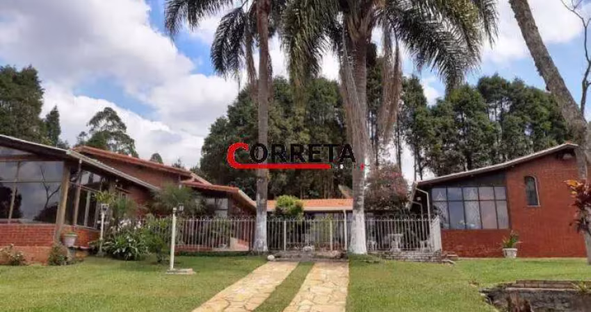 CHÁCARA COM 3200m² NO BAIRRO VOTORANTIM DE IBIÚNA