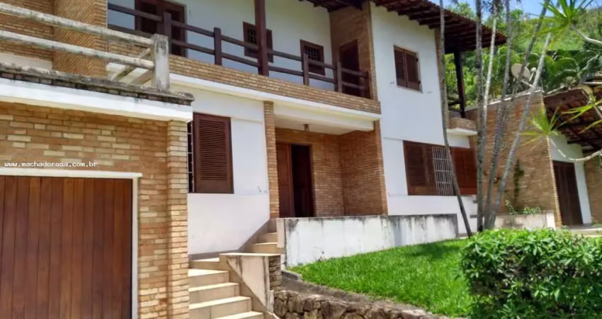 Casa para Venda em São Sebastião, Praia do Arrastão, 5 dormitórios, 5 suítes, 3 banheiros, 8 vagas