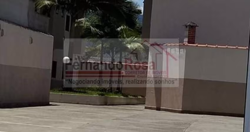 Sobrado para Venda em Caraguatatuba, Pontal de Santa Marina, 2 dormitórios, 1 suíte, 2 banheiros, 2 vagas