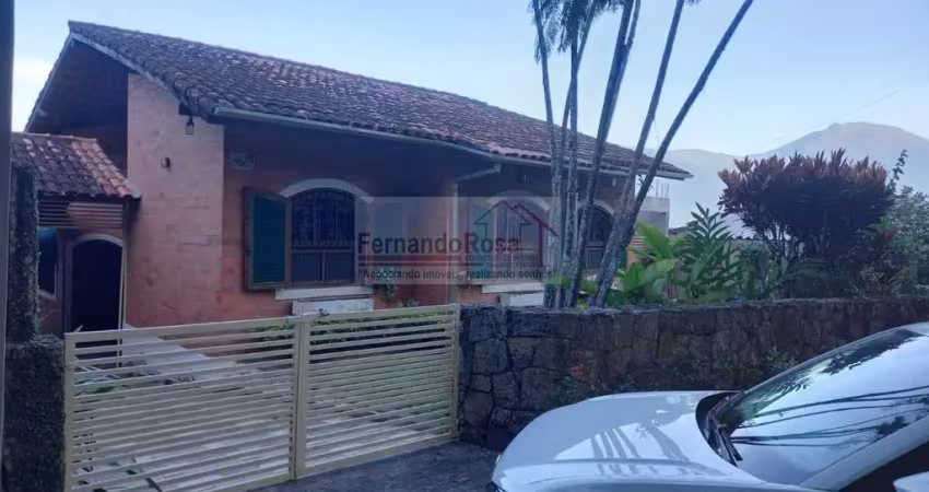 Casa para Venda em São Sebastião, Barequeçaba, 3 dormitórios, 2 banheiros, 2 vagas