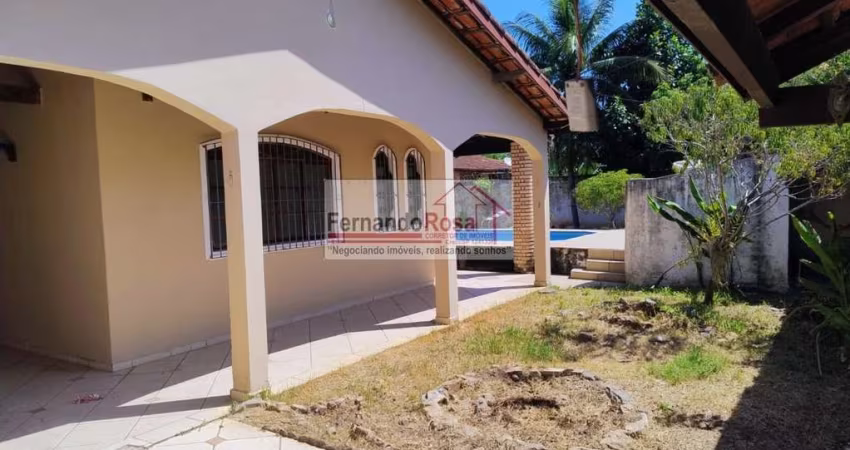 Casa para Locação em São Sebastião, Canto do Mar, 3 dormitórios, 1 suíte, 2 banheiros, 2 vagas