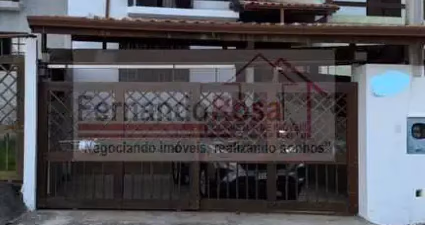 Sobrado para Venda em São Sebastião, São Francisco da Praia, 3 dormitórios, 1 suíte, 2 banheiros, 2 vagas
