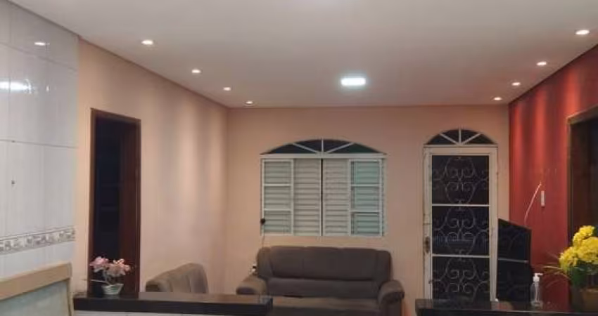 Casa Padrão  Ribeirão das Neves