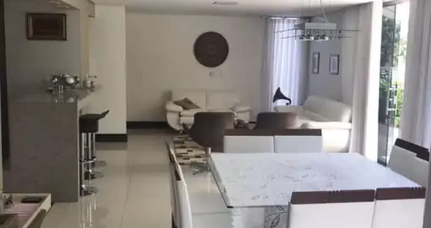Casa alto padrão em rosas dos ventos, vespasiano/mg