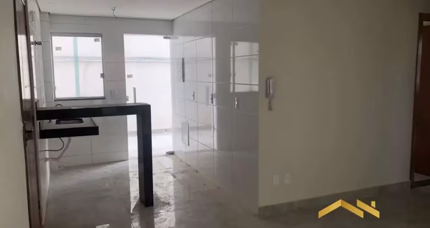 Apartamento com área externa em heliópolis, belo horizonte/mg