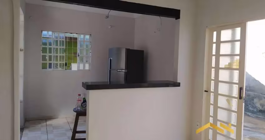 Casa com 2 quartos à venda na Rua Gilberto de Morais, Conjunto Cristina (São Benedito), Santa Luzia