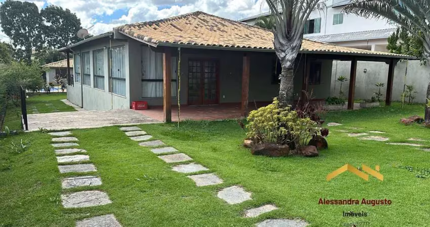 Casa com 3 quartos à venda na Rua Oito, Condomínios Aldeias do Lago, Esmeraldas