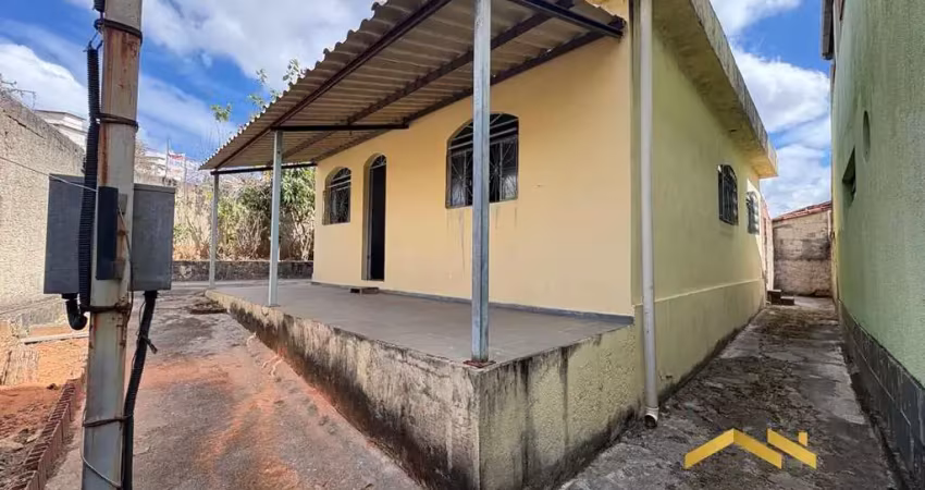Casa com 3 quartos à venda no Bonsucesso, Vespasiano 