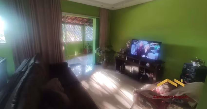 Casa com 3 quartos à venda na Rua Maurício Perillo, Jaqueline, Belo Horizonte