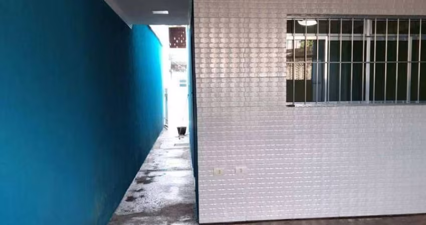Sobrado com 3 dormitórios à venda, 125 m² por R$ 413.400,00 - Cidade Serodio - Guarulhos/SP