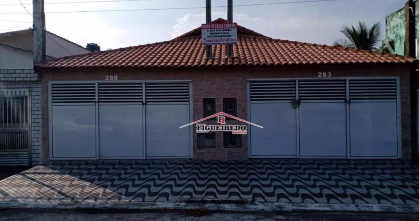Casa com 2 dormitórios à venda, 105 m² por R$ 420.000,00 - Vila Tupiry - Praia Grande/SP