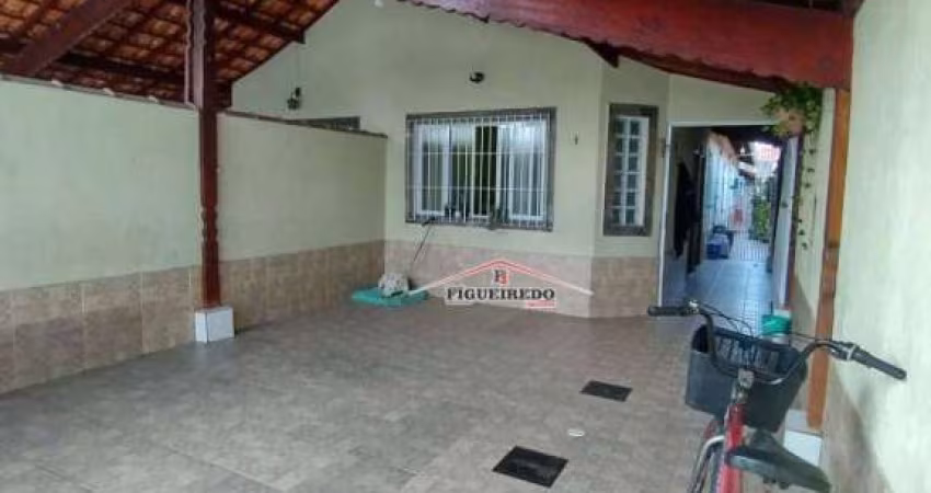 Casa à venda por R$ 420.000,00 - Balneário Pires - Praia Grande/SP
