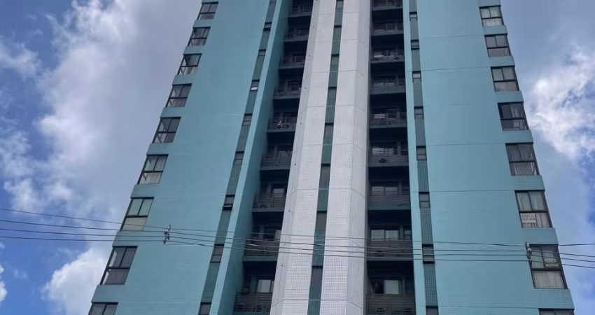 Apartamento 02 Qts - Candeias - 57m².