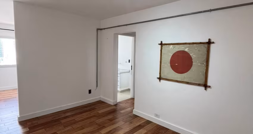 Apartamento com 1 dormitório na Liberdade