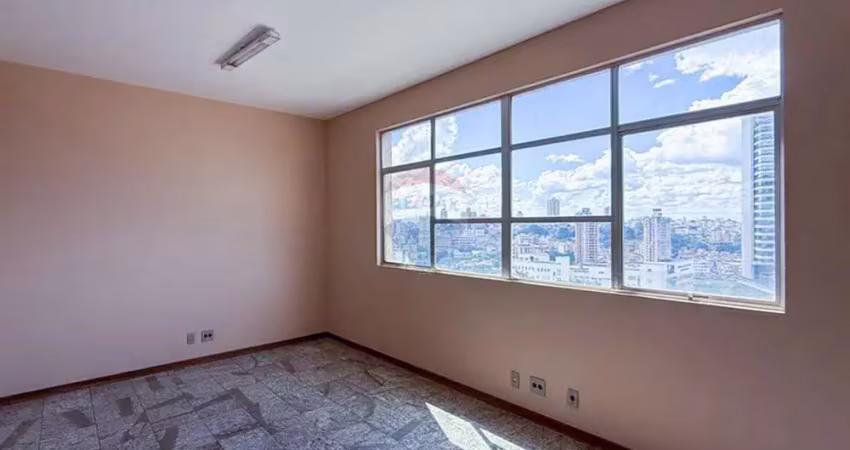 Sala comercial – 30m², vista panorâmica e localização estratégica!
