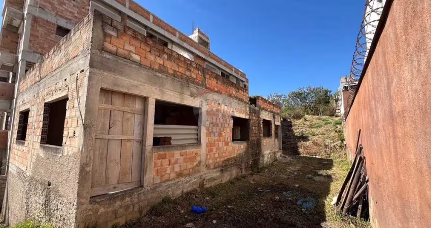 Casa com 3 quartos à venda no Oswaldo Barbosa Pena II, Nova Lima 