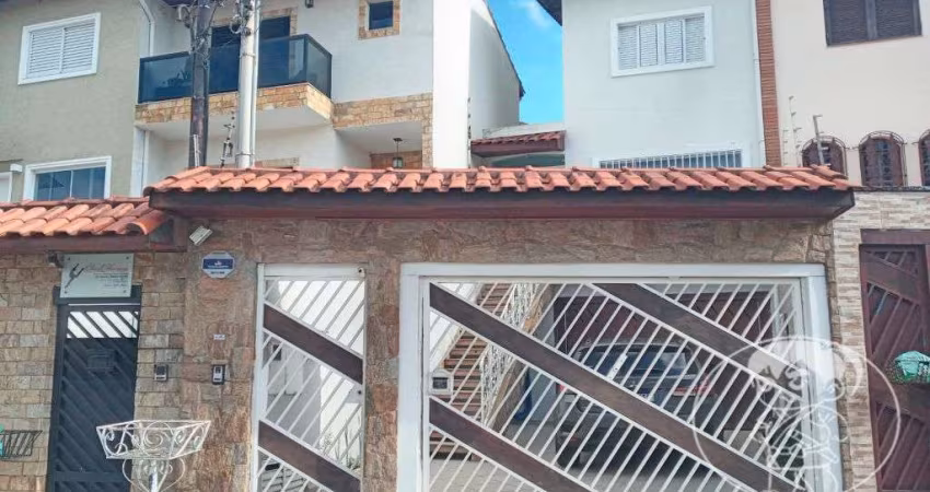 Sobrado no Jardim Têxtil à Venda - 250m² - 3 Dormitórios e 4 vagas - Cód 4154
