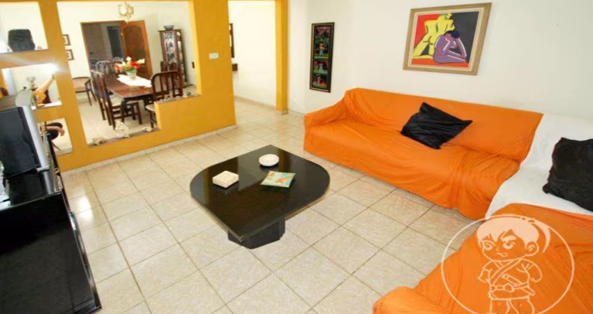 Casa térrea no Jardim Vila Formosa à Venda - 200m² - 4 Dormitórios, 2 suítes e 2 vagas - Cód 2747