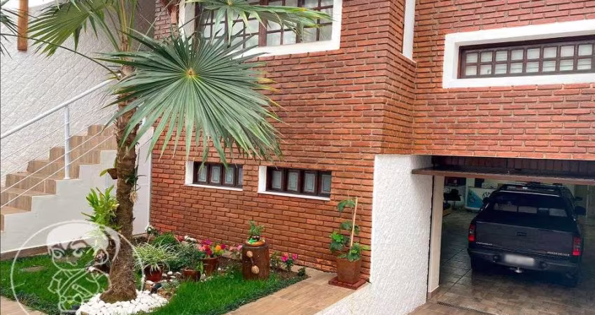 Sobrado no Tatuapé à Venda - 281m² - 3 Dormitórios e 3 vagas - Cód 4860