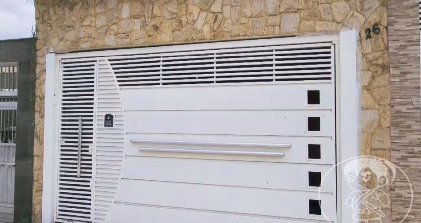 Sobrado na Vila Formosa à Venda - 250m² - 3 Dormitórios, 1 suíte e 10 vagas - Cód 5024