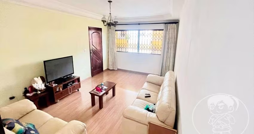 Sobrado na Vila Esperança à Venda - 238m² - 3 Dormitórios, 1 suíte e 2 vagas - Cód 5016