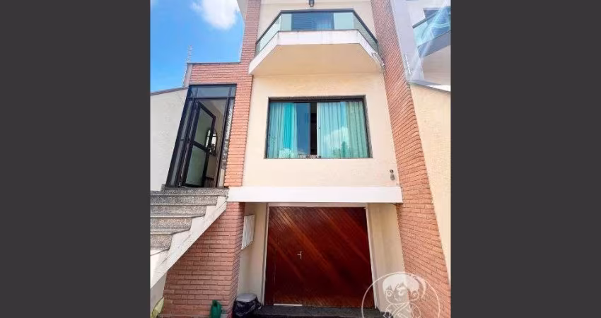 Sobrado à venda no Tatuapé - 220m² - 3 suítes, 5 vagas - código 5057