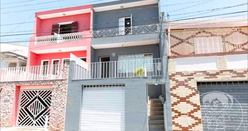 Sobrado à Venda na Vila Carrão - 150m² - 4 dorm, vaga - código 5069