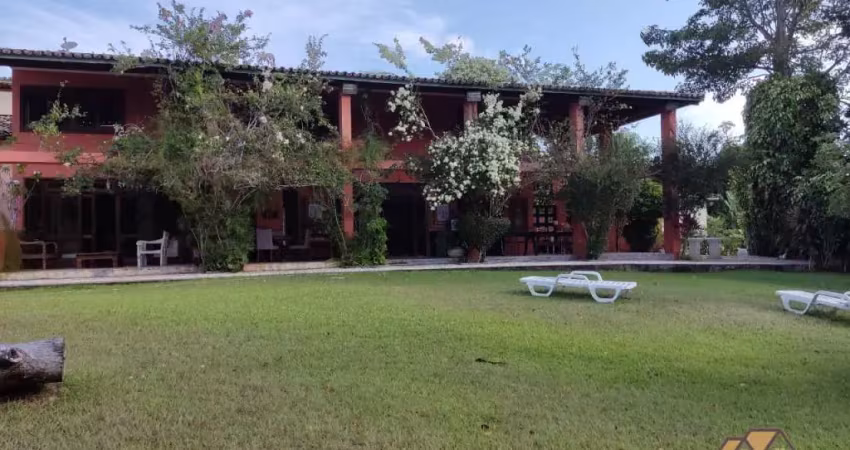 Belíssima casa a venda no condominio encontro das águas com área de 5.500m²