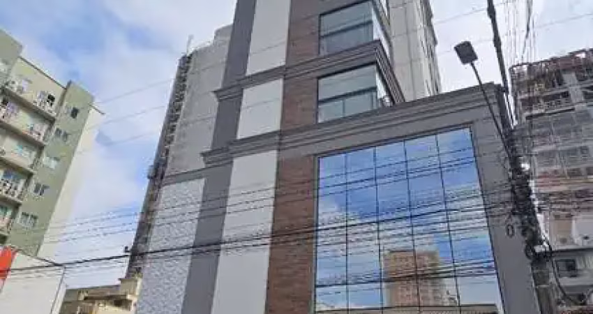 Apartamento pronto para morar na meia praia em itapema