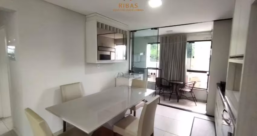 Apartamento semimobiliado para locação no bairro nereu ramos em jaraguá do sul
