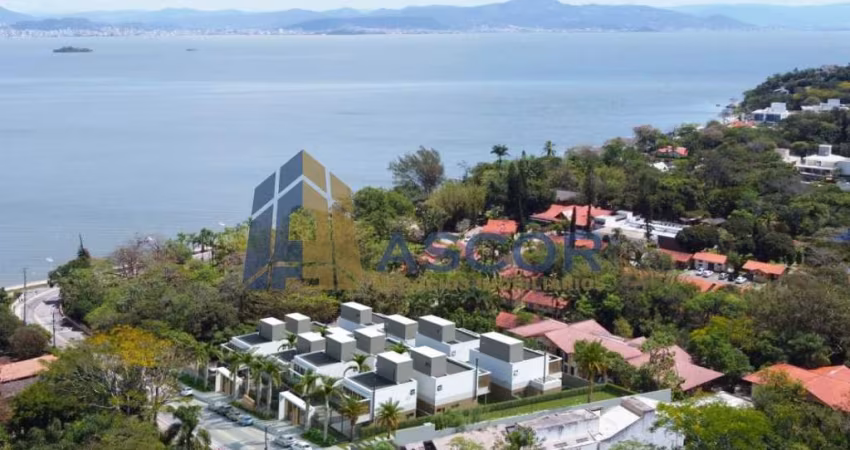 Casa em condomínio fechado com 3 quartos à venda na Rodovia Haroldo Soares Glavan, --, Cacupé, Florianópolis