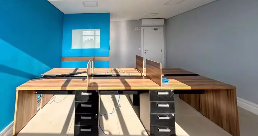Sala comercial para alugar na Rua General Liberato Bittencourt, --, Estreito, Florianópolis