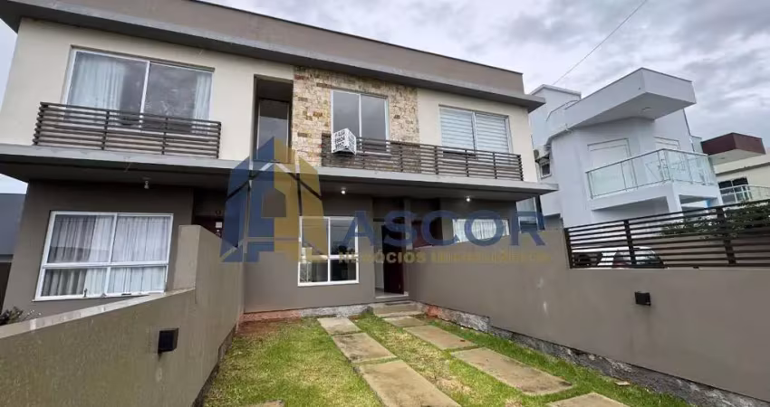 Casa com 3 quartos para alugar na Rua Jabuticabeira do Sul, --, Alto Ribeirão Leste, Florianópolis