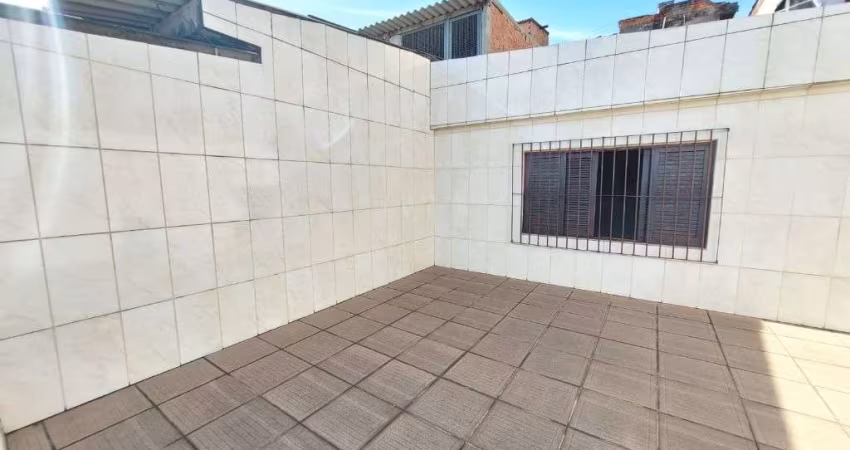 Casa com 2 dormitórios à venda no Jardim Eliana