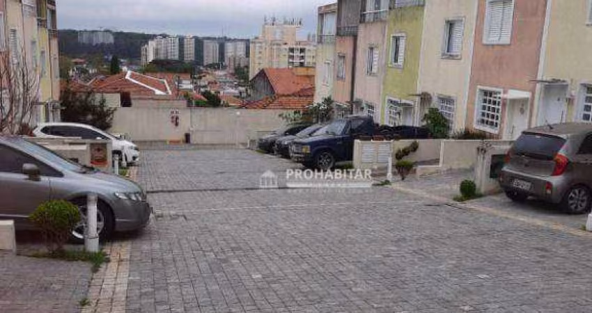 Vendo Sobrado condomínio fechado, 3 dormitórios sendo 1 suíte, terraço, wc social, sala para 2 ambientes, cozinha planejada, depósito no sótão,