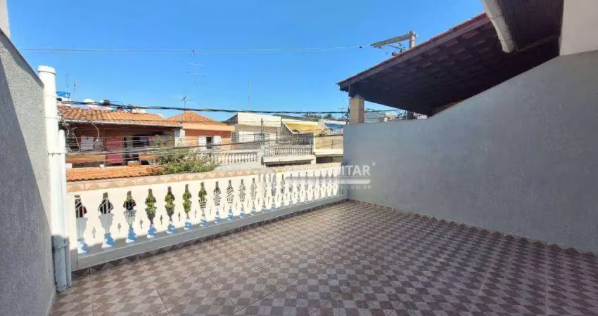 Casa com 3 quartos para alugar na Rua Bergson Gurjão Farias, --, Jardim Guanhembu, São Paulo