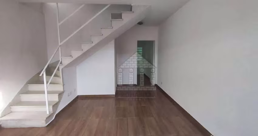 Sobrado com 2 dormitórios à venda na Cidade Dutra