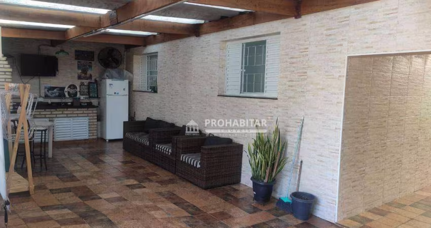 Casa com 3 dormitórios à venda na Cidade Dutra