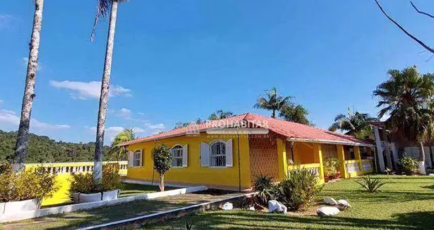 Chácara com 3 dormitórios à venda, 4800 m² - Filipinho - Embu-Guaçu/SP