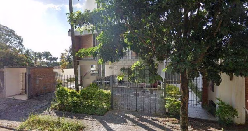 Sobrado com 3 quartos à venda no Jardim Santa Helena