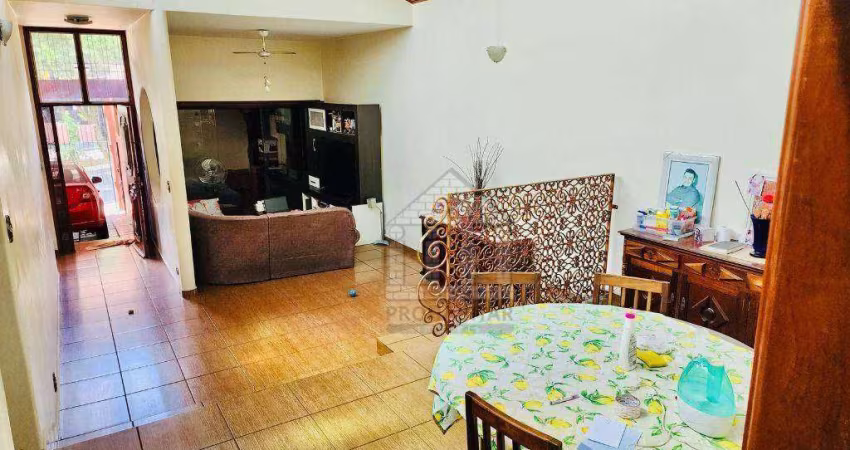 Casa com 3 dormitórios à venda no Jardim Consórcio
