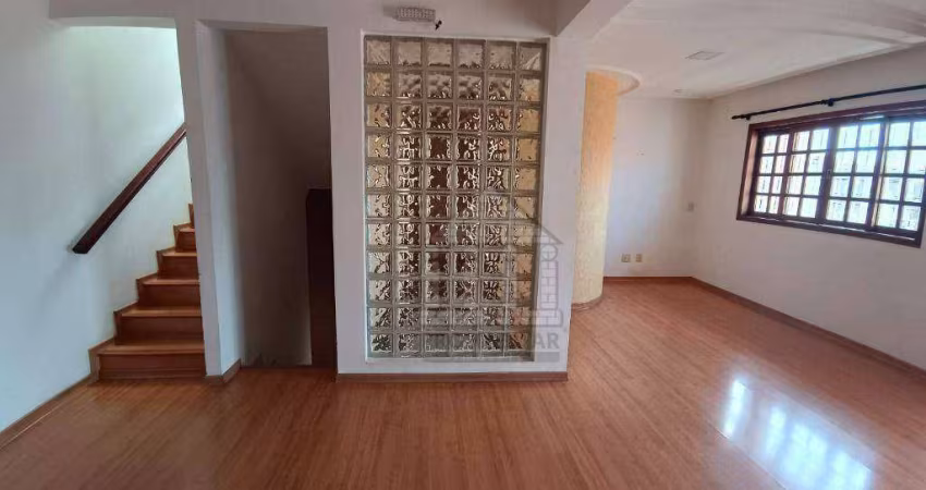 Sobrado com 3 dormitórios à venda ou aluguel no Jardim Colonial