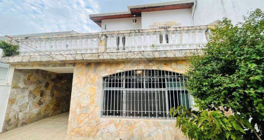 Sobrado com 3 dormitórios à venda no Jardim Sabará