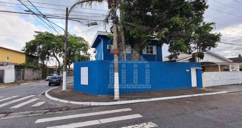 Casa com 4 dormitórios à venda no Veleiros