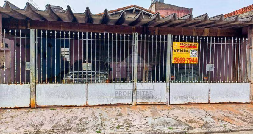 Casa com 2 quartos à venda no Parque Colonial