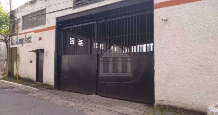 Barracão / Galpão / Depósito à venda na Rua Vassoural, --, Socorro, São Paulo
