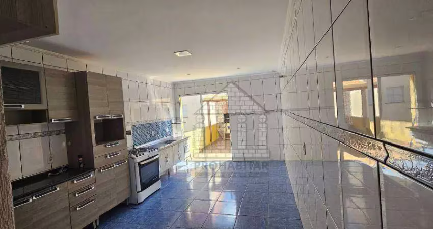 Sobrado com 2 quartos para alugar na terceira divisão de interlagos